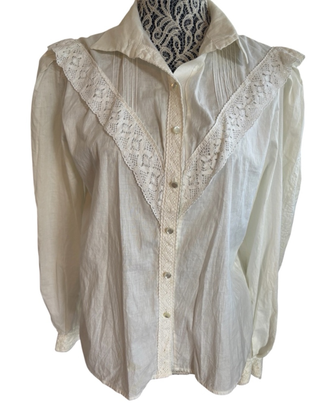 Vintage Cobannau Wales Lace Trim White Women's Blouse